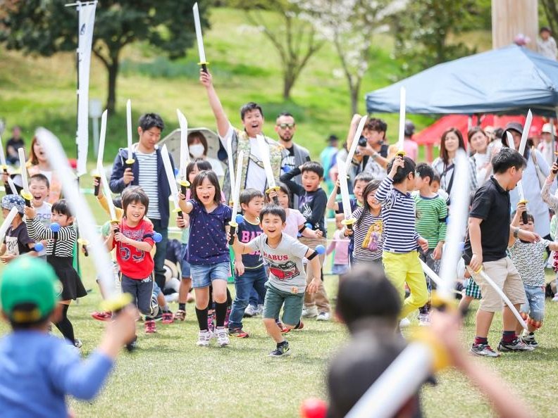可児市の乱・お祭りでのチャンバラ合戦